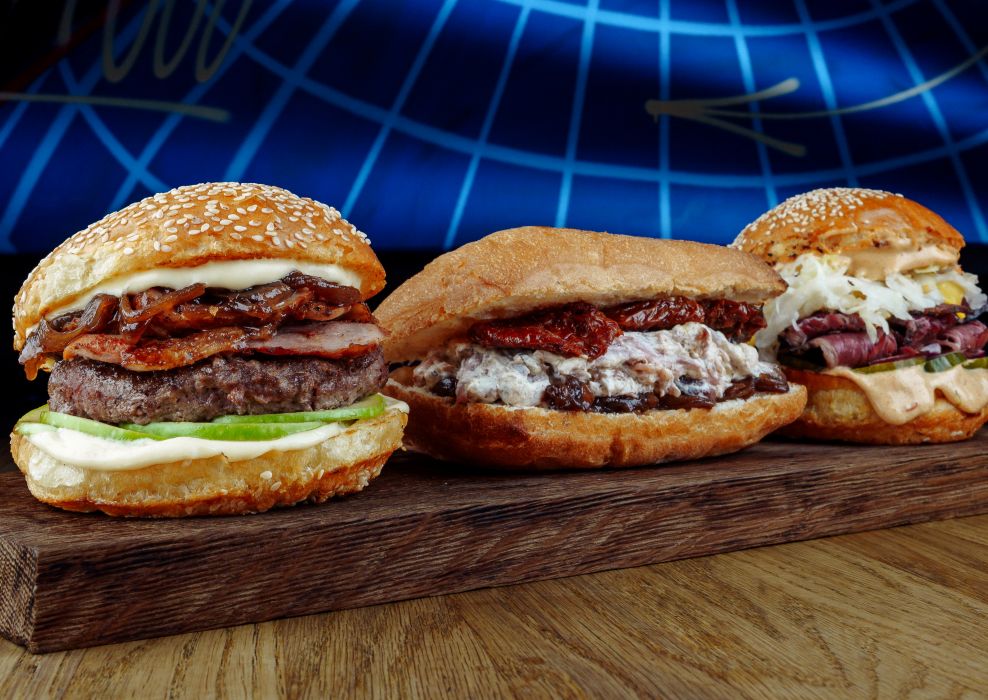 Осенний спешл в Burger Heroes.